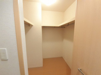 大きなスペースがあり、収納には困りません