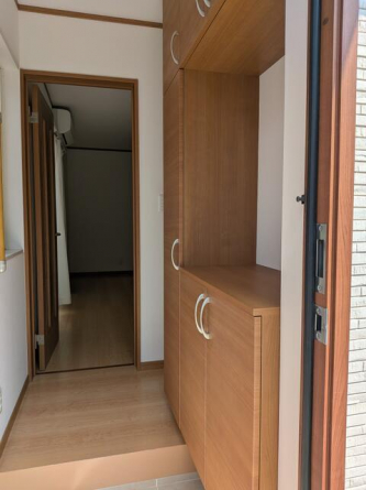 シューズボックス