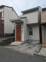 大津市本宮２丁目の一戸建ての画像