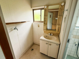 松山市吉藤５丁目の中古一戸建ての画像