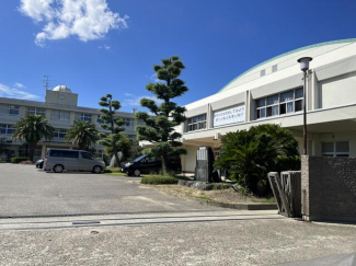 西条市立東予東中学校まで2386m