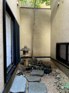 松山市持田町４丁目の中古一戸建ての画像