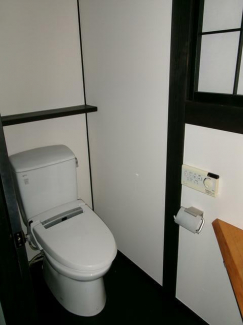 松山市持田町４丁目の中古一戸建ての画像