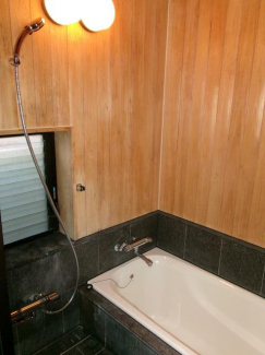 松山市持田町４丁目の中古一戸建ての画像