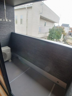 【バルコニー】