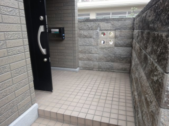 参考、同建物・同間取りの号室