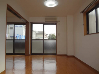 【居間・リビング】