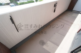 【バルコニー】