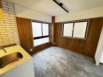 【居間・リビング】