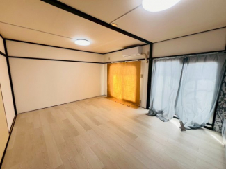 【居間・リビング】