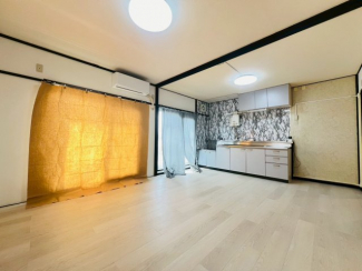 【居間・リビング】