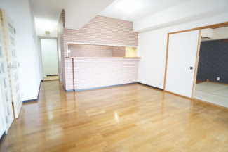 【居間・リビング】