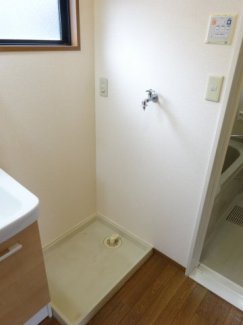 参考、同建物・同間取りの号室