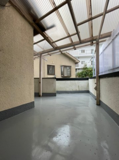 【バルコニー】