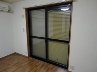 シャッター雨戸