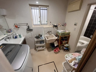 【居間・リビング】