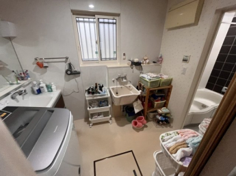 【居間・リビング】