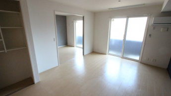 【居間・リビング】