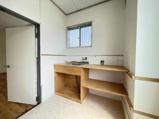 彦根市平田町の店舗事務所の画像