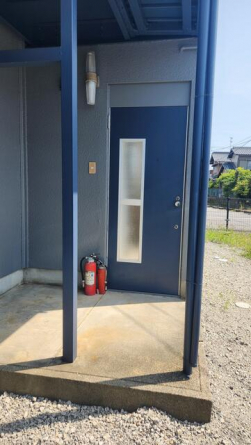 彦根市平田町の店舗事務所の画像