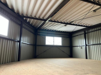 三木市吉川町畑枝の倉庫の画像