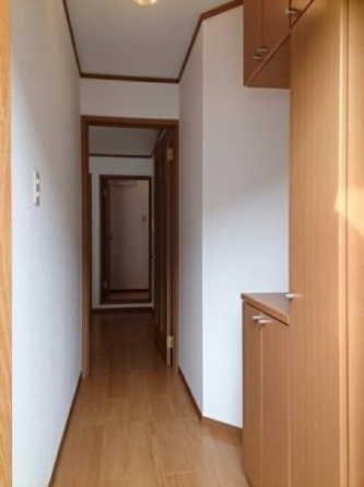 シンプルで使いやすい玄関です