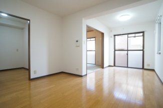 【居間・リビング】