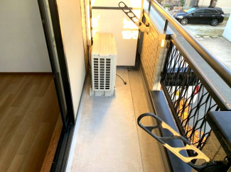 【バルコニー】