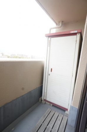 【バルコニー】