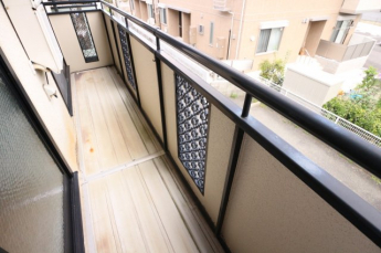 【バルコニー】