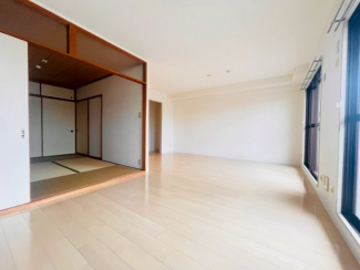 【居間・リビング】