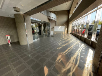 【エントランス】