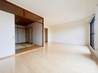 【居間・リビング】