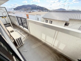 【バルコニー】