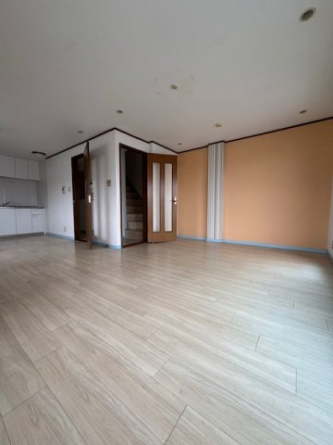 【居間・リビング】