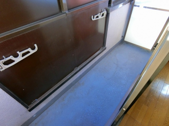 【バルコニー】