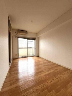 メゾン諏訪山の画像