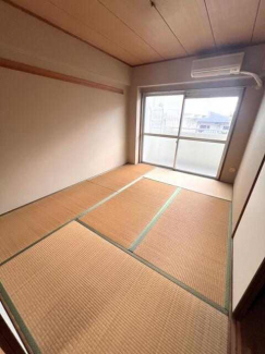 メゾン諏訪山の画像