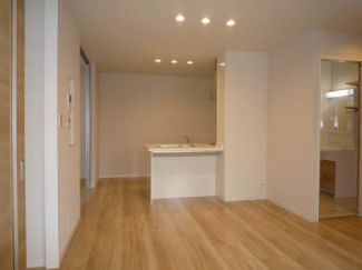 【居間・リビング】