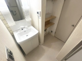 【洗面所】