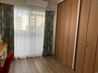 趣味の部屋や寝室に。