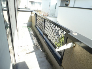 【バルコニー】