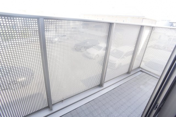 【バルコニー】