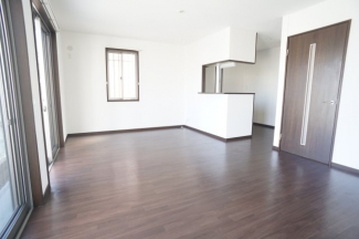 【居間・リビング】