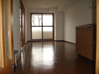 【居間・リビング】