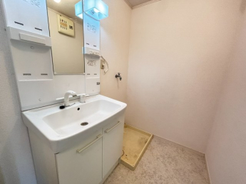 【洗面所】
