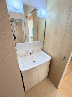 【洗面所】