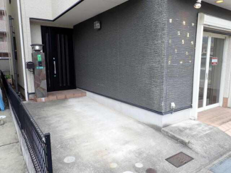 西宮市分銅町　店舗付き住宅の画像