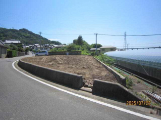 伊予郡砥部町八倉の売地の画像