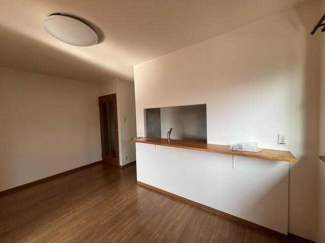 松山市清住１丁目のアパートの画像